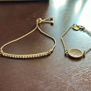 Gold bracelet set